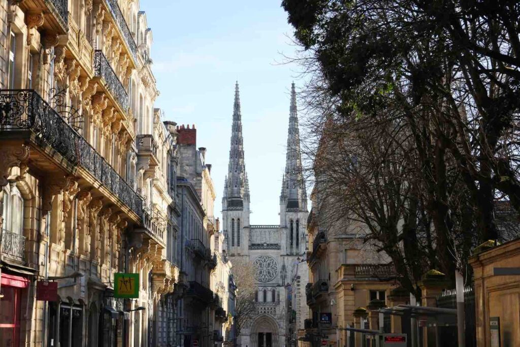 cathédrale saint jean à Bordeaux