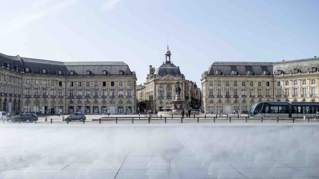 Miroir d'eau à Bordeaux